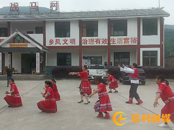 战马.png 战马.png