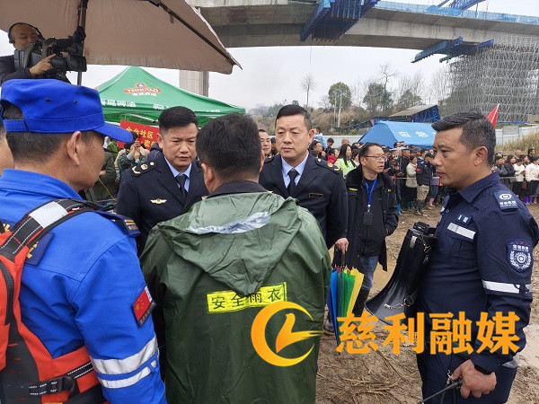 eb74d8a0aa44535bed20f9d67e37c24e.jpg eb74d8a0aa44535bed20f9d67e37c24e.jpg