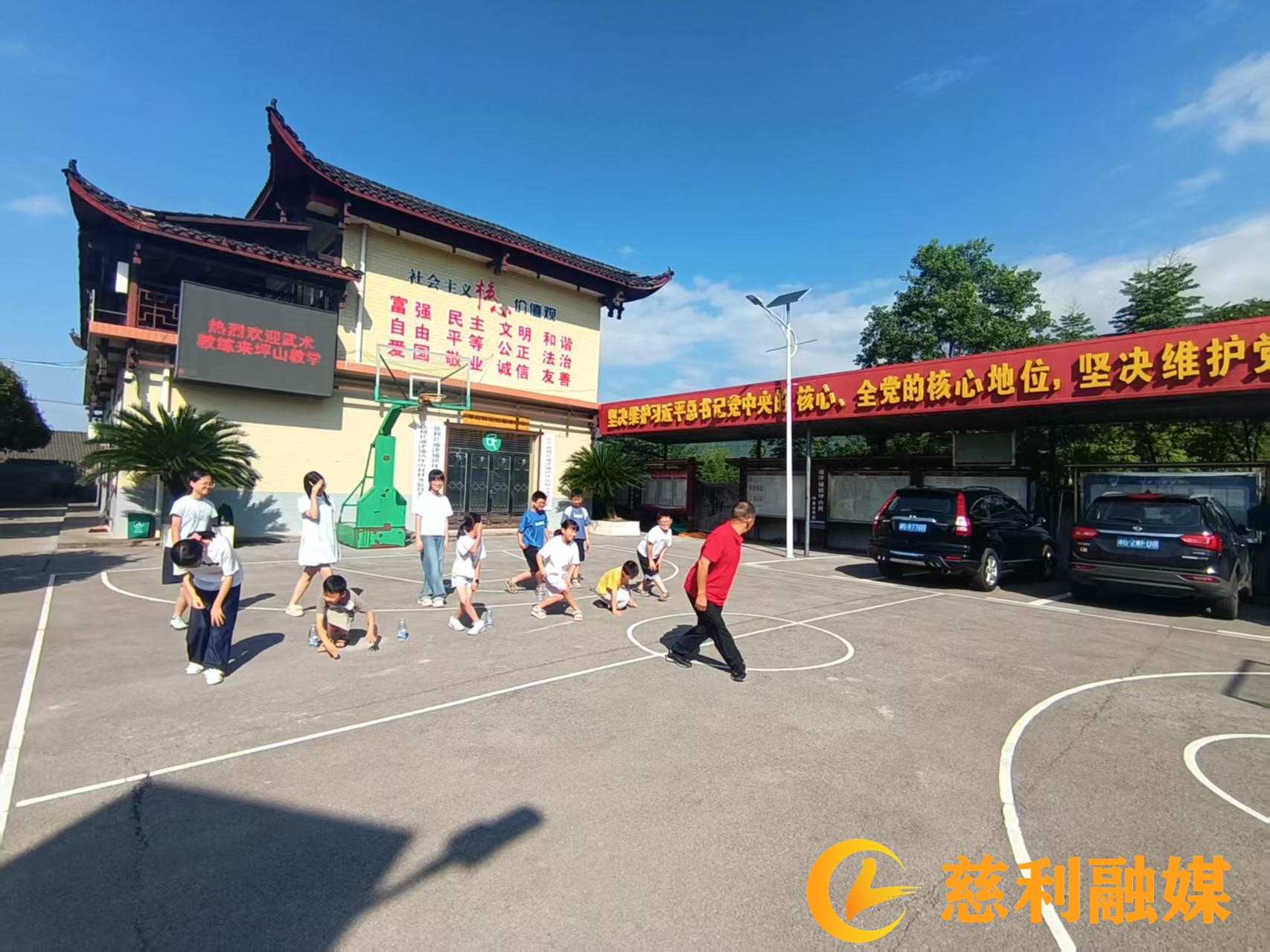 f0a4ab7095aba5b8b2f65e5e7eb316b9_副本.jpg f0a4ab7095aba5b8b2f65e5e7eb316b9_副本.jpg
