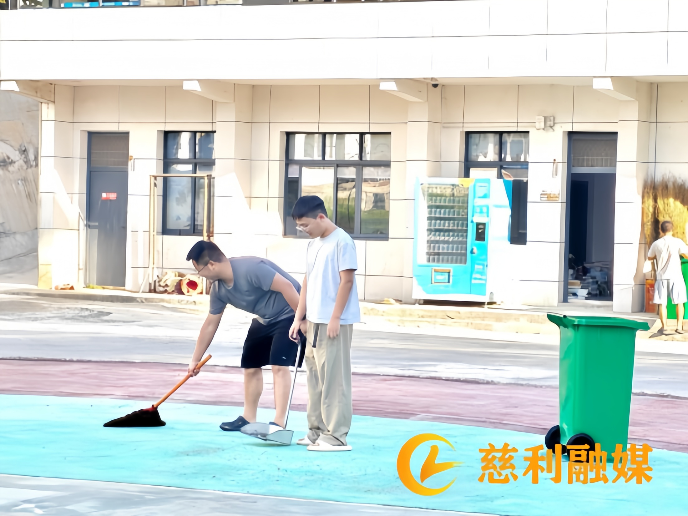 106388894d65a25a7b7de61d94b18e5d_副本.png