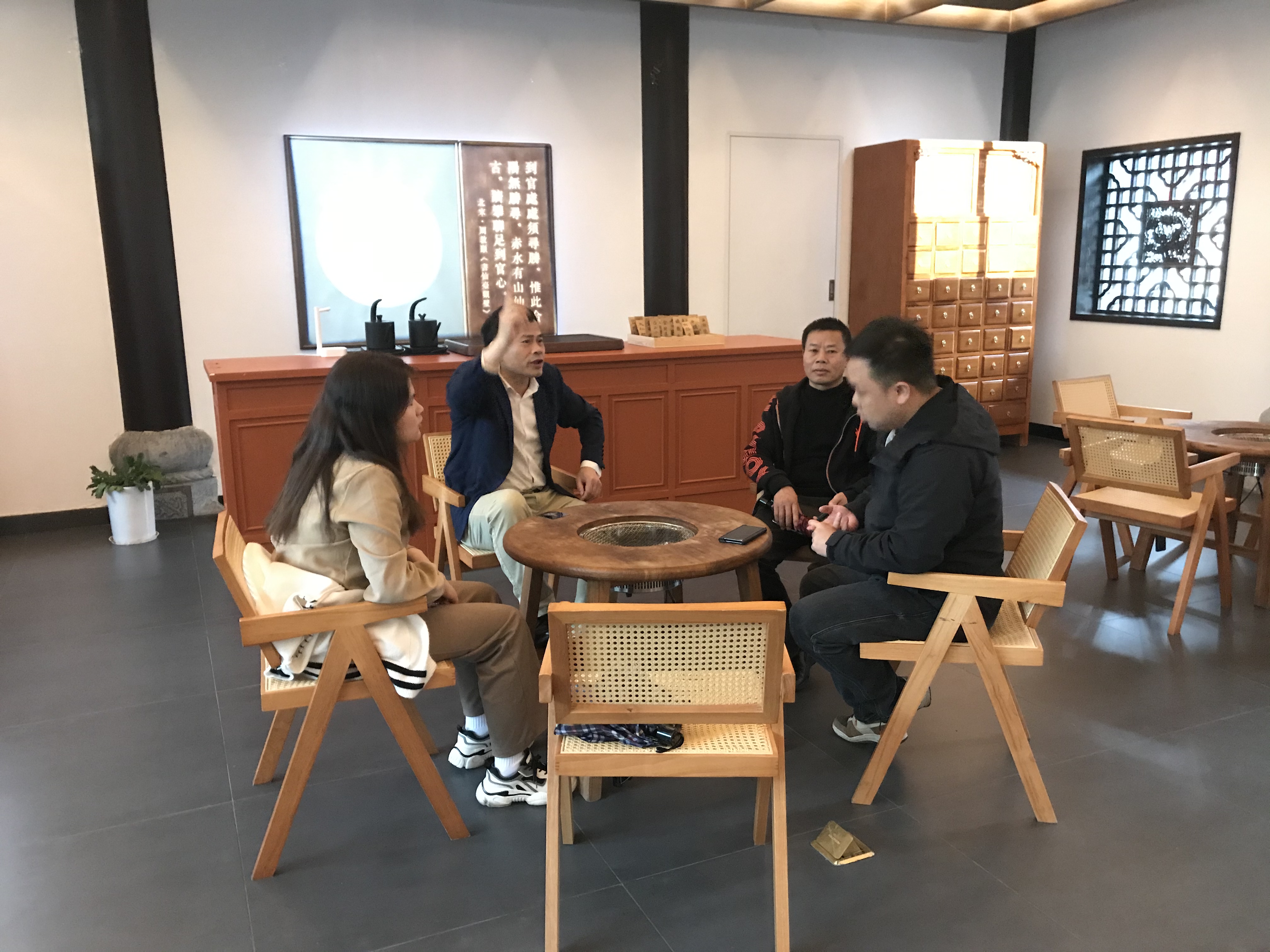 苏仙区委统战部开展“访侨企了实情促发展”活动.jpg