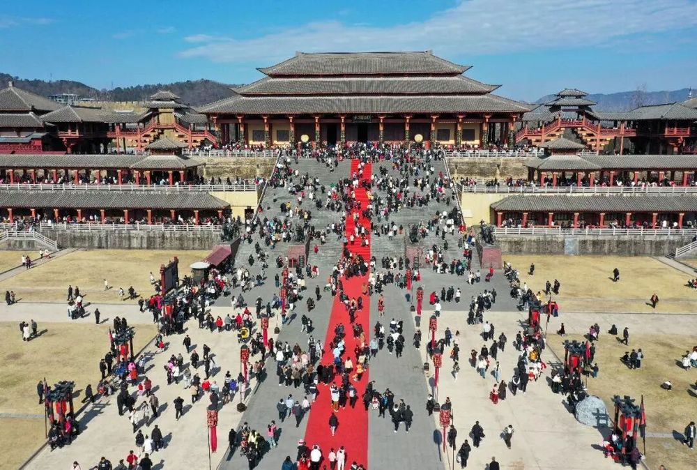 e9879e8cddf540fc910947bec0be765d10.jpg e9879e8cddf540fc910947bec0be765d10.jpg