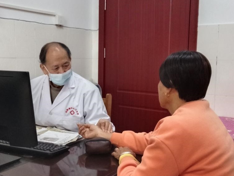 白露塘镇中心卫生院日间病房正式投入使用