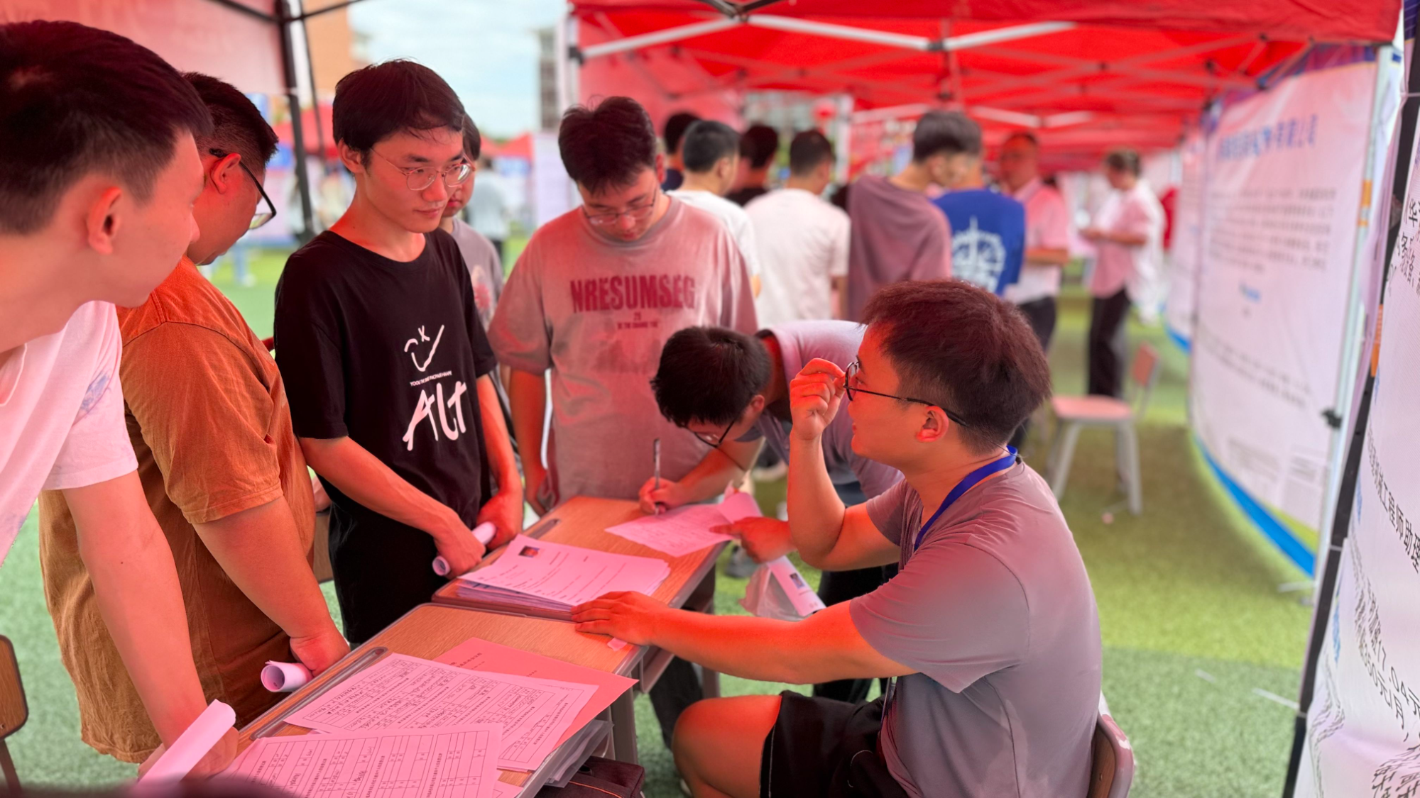 郴州思科职业学院举办2025年大学生实习暨就业双选会