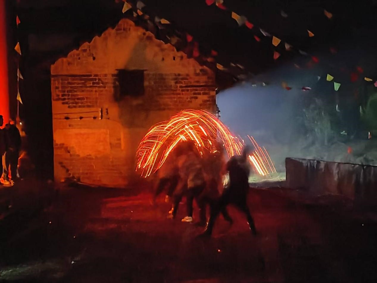 栖凤渡镇开展香火龙飞腾庆元宵活动