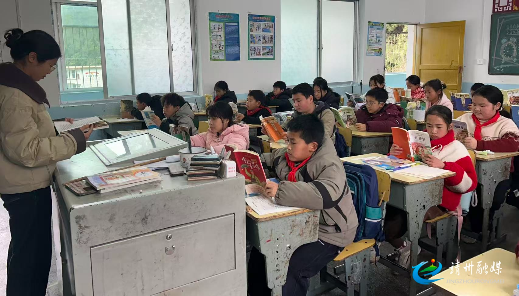 靖州：校园书香浓 师生共读启新程