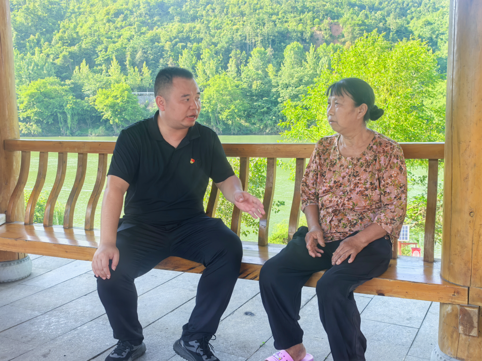 【榜样领航 笃行实干】胡文豪：踏遍乡土守初心 实干攻坚惠民生