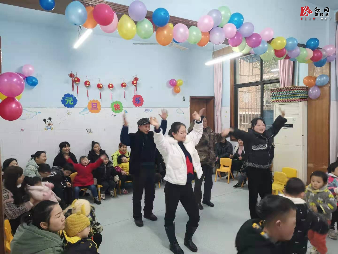 县中医医院儿童康复中心举行“庆元旦·迎新年”联欢活动