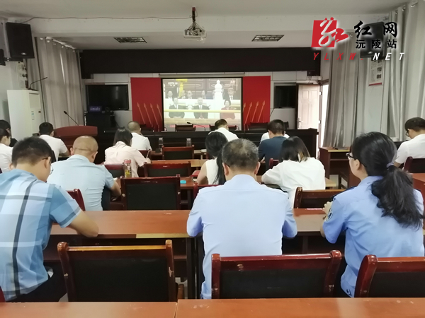 肖家桥乡集中收看庆祝中国共产党成立100周年大会现场直播