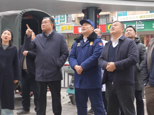 刘向阳到城区督导消防安全工作 