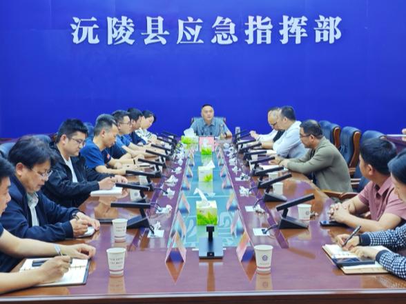 陈星主持召开全县安全防范工作紧急调度会 全面排查隐患 坚决守牢安全底线