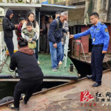 肖家桥乡：建立水上交通防线   确保水上交通安全