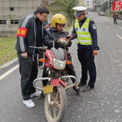 麻溪铺镇强宣传 控源头 除隐患 治违法 深入推进“冬季攻势”