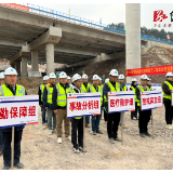 沅陵：张官高速开展高处坠落事故应急救援演练