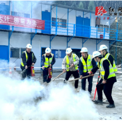 筑牢安全线，防患于未“燃”——G59张官段湖南高速组团方二标项目部开展消防应急救援演练