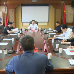 刘向阳专题调度传统龙舟赛筹备工作时强调：有序推进龙舟赛各项筹备工作  努力办成高标准高质量高水平赛会
