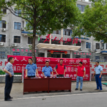 深溪口：开展马路市场整治及安全生产月宣传活动