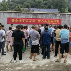 荔溪乡开展道路交通“送安全”系列活动