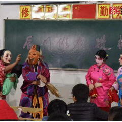 沅陵：傩戏进校园   文育强少年