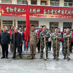 沅陵县陈家滩乡开展义务植树活动