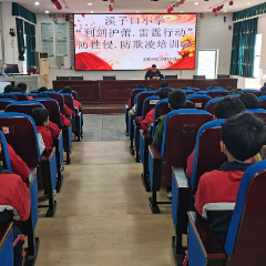 沅陵县溪子口小学开展“利剑护蕾·雷霆行动”防性侵未成年人知识讲座