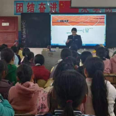 沅陵县公安局联结落坪九校开展“利剑护蕾”专题讲座