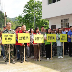 借母溪乡：以演促防 以练备战