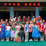 沅陵县荷花池小学开展垃圾分类环保宣讲活动