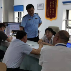 沅陵县市场监督管理局开展政务服务“一把手走流程”活动