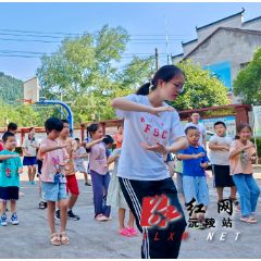 “深耕乡土文化 播种童年记忆”——湖南师范大学外国语学院赴借母溪村开展暑期社会实践活动