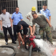 沅陵县杜家坪乡开展平安建设业务知识培训会暨“以水灭火”实操培训