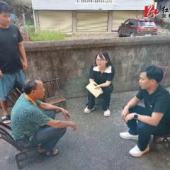 沅陵县陈家滩乡开展“八一”走访慰问活动
