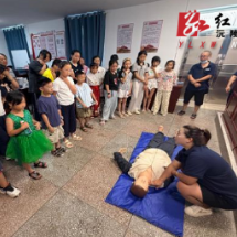 沅陵镇龙泉山社区:党群课堂守护童心 筑牢暑期安全防线