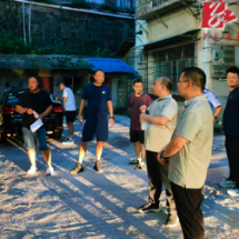 沅陵司法所:夜间攻坚 整治凤鸣塔社区电动车安全隐患