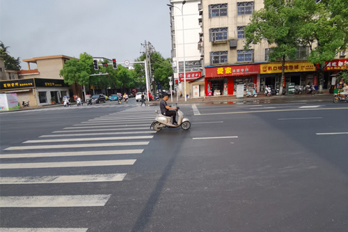 不文明行为.jpg