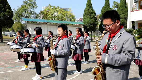 子龙2.jpg