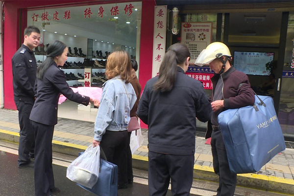 七进2.jpg