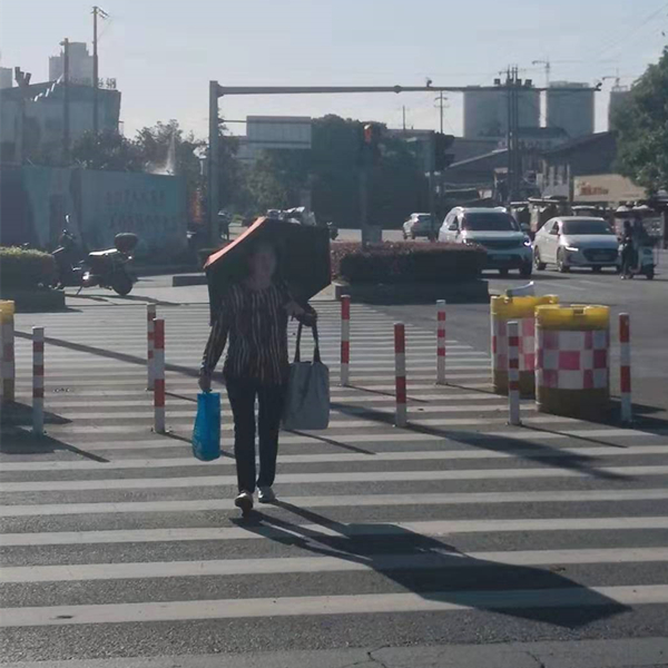 手机报 不文明行为.jpg