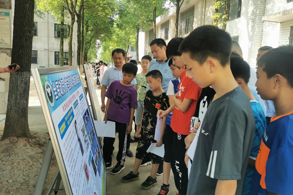 陈家嘴中学_副本.jpg