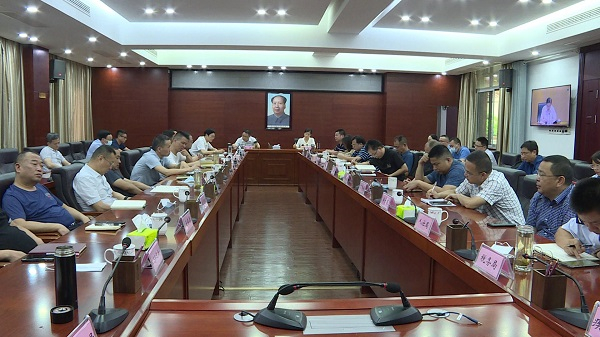 手机报  医改视频会.jpg