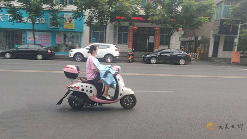 手机报 曝光.jpg