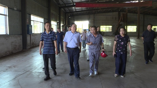 手机报 王先蒙.jpg