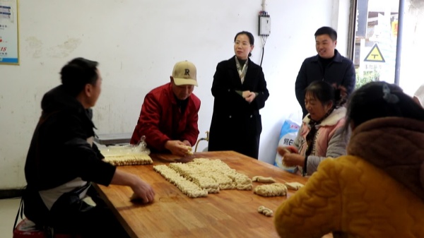 2S0A8691.MP4.jpg 2S0A8691.MP4.jpg