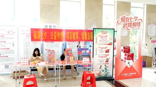 0U4A4332.MOV.jpg 0U4A4332.MOV.jpg