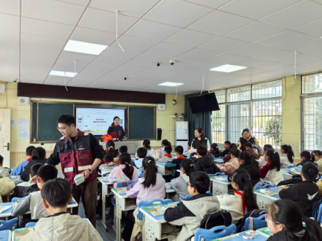 安乡县疾控中心开展“减油减盐进校园第一课”活动