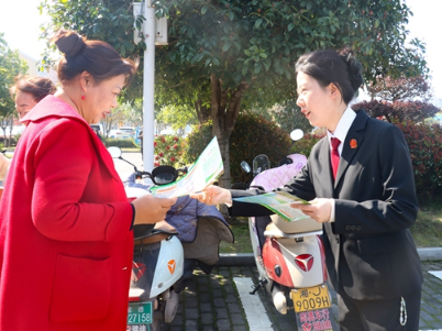 安乡法院开展“3·15”国际消费者权益日普法宣传活动