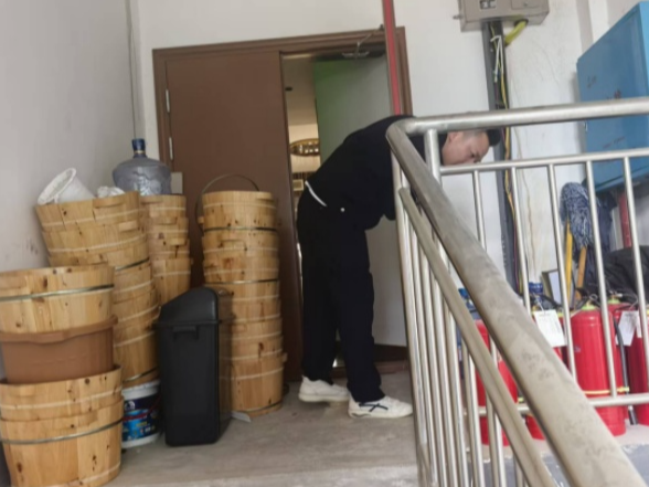 安乡县公安局集中曝光部分九小场所安全隐患
