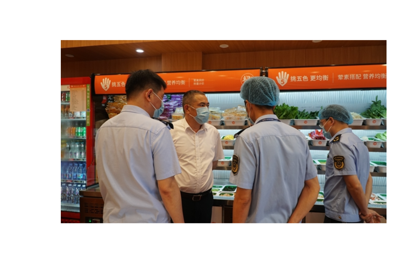 安乡：开展“逢四扫街”专项行动 筑牢餐饮食品安全防线