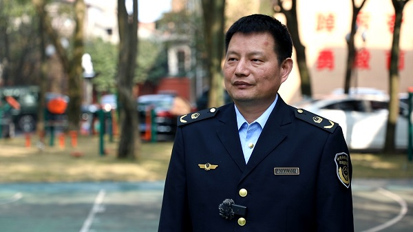 安乡县市场监督管理局党组书记、综合行政执法局局长 肖喜军[00-00-00][20260303-164707556].jpg