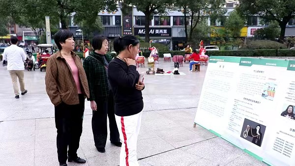 81e05260cd53ddd2c1fc8a8c03acc631.jpg 81e05260cd53ddd2c1fc8a8c03acc631.jpg